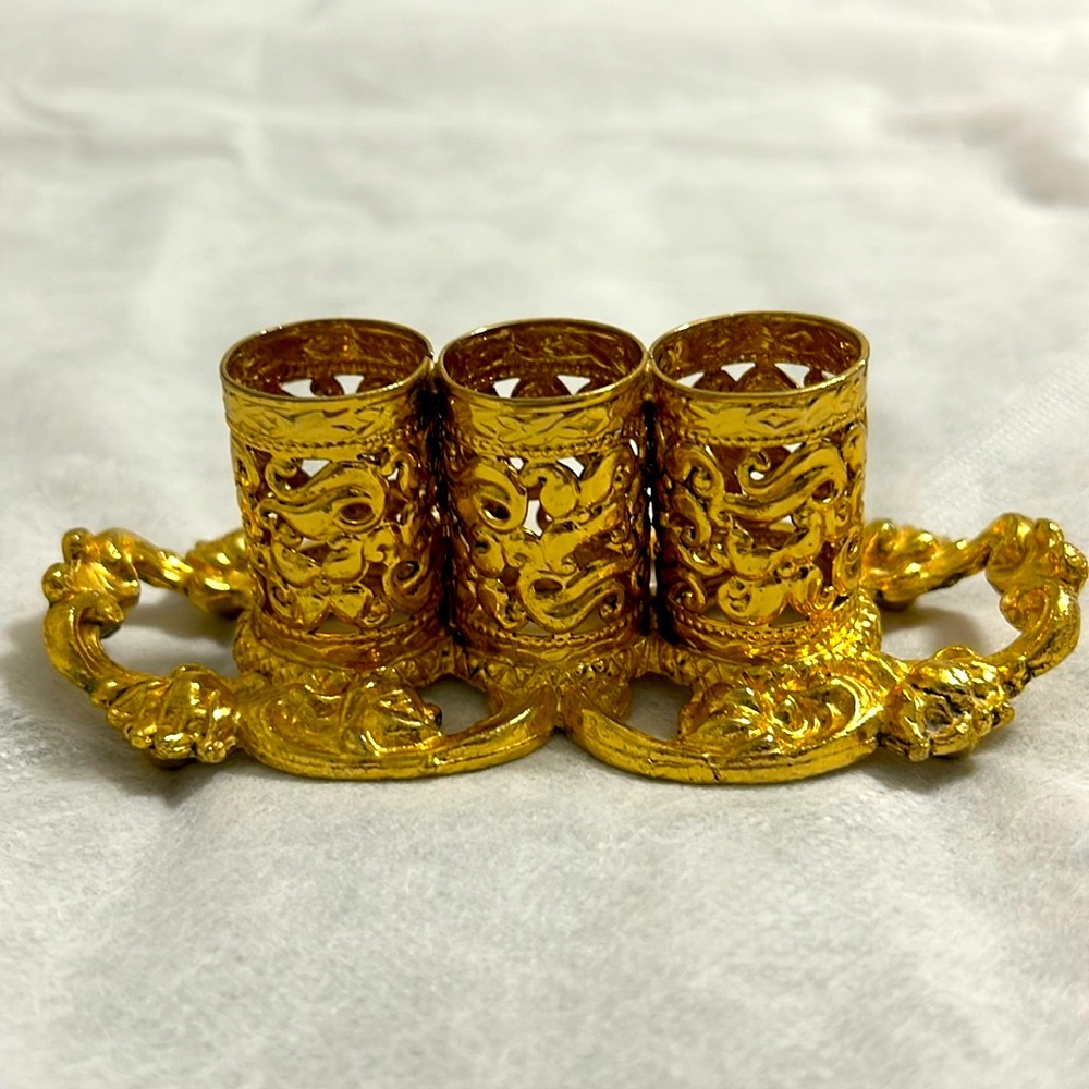 Stylebuilt NY Accessories VTG Lipstick Holder